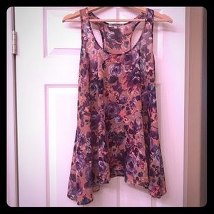 Floral flowy tank